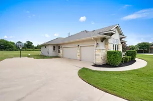 117 Cavalier Cove, Hutto, TX 78634 - Photo 36