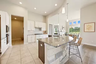 117 Cavalier Cove, Hutto, TX 78634 - Photo 10