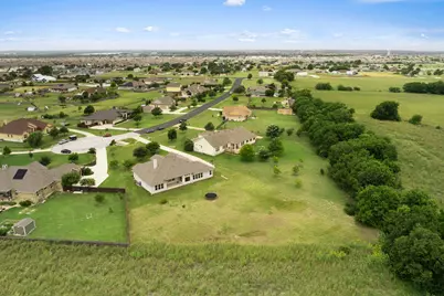 117 Cavalier Cove, Hutto, TX 78634 - Photo 36