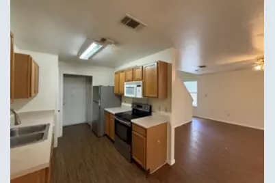 1002 Sagewood Trail, San Marcos, TX 78666 - Photo 4