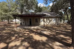 319 Charles St, Rockdale, TX 76567 - Photo 16