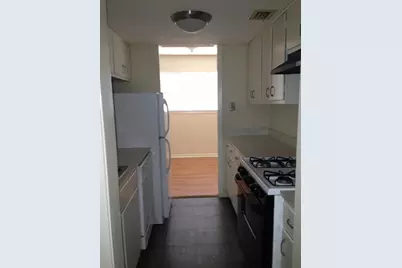 706 W 34th Street #102, Austin, TX 78705 - Photo 6
