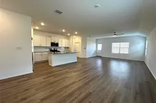 295 Alamito Ave, Kyle, TX 78640 - Photo 14