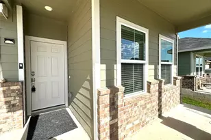 295 Alamito Ave, Kyle, TX 78640 - Photo 4