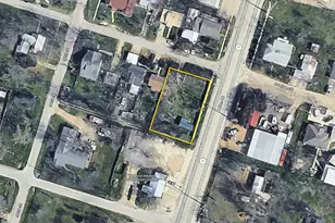 241 E Jackson St, Bartlett, TX 76511 - Photo 1