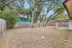 7017 Tesoro Trail, Austin, TX 78729 - Photo 18