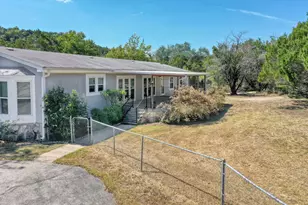 21405 Cherry Hollow Cove, Leander, TX 78641 - Photo 36