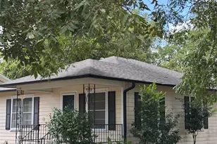 509 Whitehead St, Smithville, TX 78957 - Photo 24