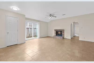 2630 Gwendolyn Lane #A, Austin, TX 78748 - Photo 6