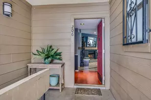 1135 Barton Hills Dr, Austin, TX 78704 - Photo 12