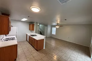 5504 Steven Creek Way, Austin, TX 78721 - Photo 6