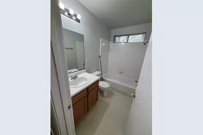 5504 Steven Creek Way, Austin, TX 78721 - Photo 18