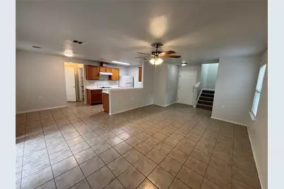 5504 Steven Creek Way, Austin, TX 78721 - Photo 4