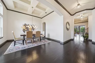 8729 Vantage Point Drive, Austin, TX 78737 - Photo 6