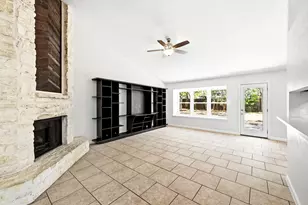 2702 Goldbridge Dr, Austin, TX 78745 - Photo 6
