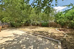 2702 Goldbridge Dr, Austin, TX 78745 - Photo 28