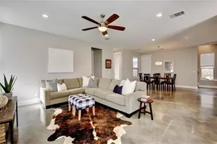 701 E 49th St, Austin, TX 78751 - Photo 2