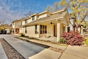 701 E 49th St, Austin, TX 78751 - Photo 24