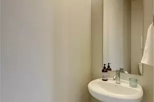 701 E 49th St, Austin, TX 78751 - Photo 22