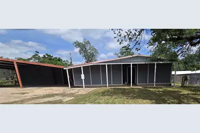 708 Rockdale Road, Rockdale, TX 76567 - Photo 2