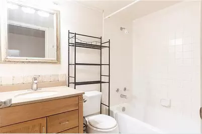 402 N Fredericksburg Street #1, San Marcos, TX 78666 - Photo 6