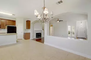 1821 Village Oak Ct, Austin, TX 78704 - Photo 12