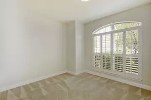 1821 Village Oak Ct, Austin, TX 78704 - Photo 14