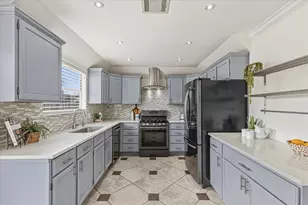 8103 Red Rock Cove, Austin, TX 78749 - Photo 14