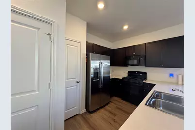 203 Tufted Duck Path, Kyle, TX 78640 - Photo 4