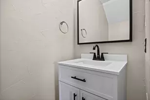 8100 Dunn St, Austin, TX 78745 - Photo 16