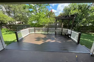 5413 Batak Ln, Austin, TX 78749 - Photo 2
