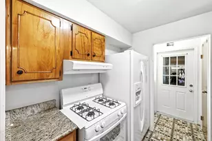 4619 Banister Ln, Austin, TX 78745 - Photo 14