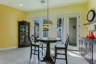 11617 Red Oak Valley Ln, Austin, TX 78732 - Photo 10