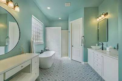 11617 Red Oak Valley Lane, Austin, TX 78732 - Photo 14