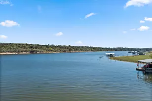 1327 Lakeshore Dr, Spicewood, TX 78669 - Photo 28