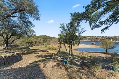 1327 Lake Shore Drive, Spicewood, TX 78669 - Photo 22