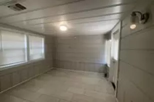 415 S Rio Grande St, Lockhart, TX 78644 - Photo 6