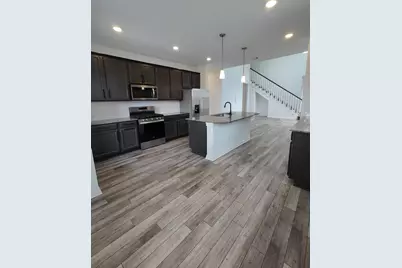 216 Turnbuckle Bend, Leander, TX 78641 - Photo 4