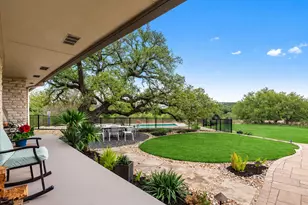 404 Skyline Rd, Georgetown, TX 78628 - Photo 6