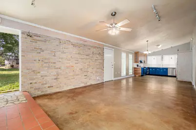 2802 Perry Lane, Austin, TX 78731 - Photo 6