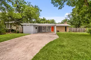 2802 Perry Ln, Austin, TX 78731 - Photo 4