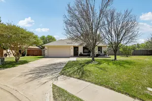 902 Ridgemont Cir, Leander, TX 78641 - Photo 2