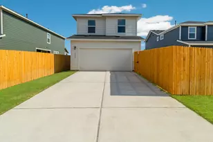 216 Constanza Trl, Bastrop, TX 78602 - Photo 16