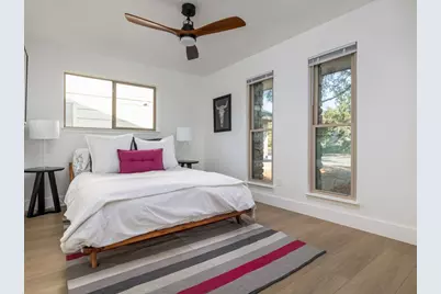 5001 Summerset Trail, Austin, TX 78749 - Photo 10