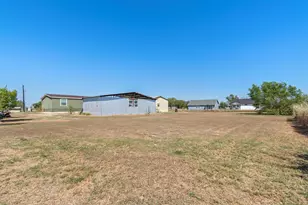 5904 FM 621, Martindale, TX 78655 - Photo 24