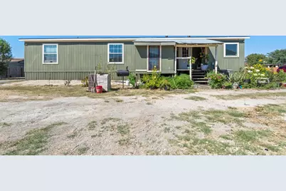5904 Fm 621, Martindale, TX 78655 - Photo 4