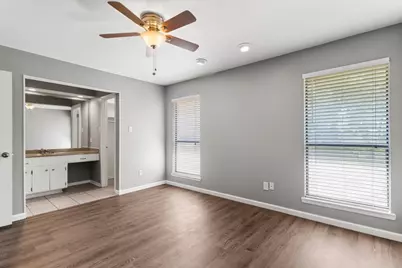 12103 Wycliff Lane, Austin, TX 78727 - Photo 20