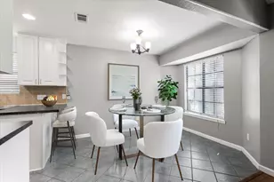 12103 Wycliff Ln, Austin, TX 78727 - Photo 10