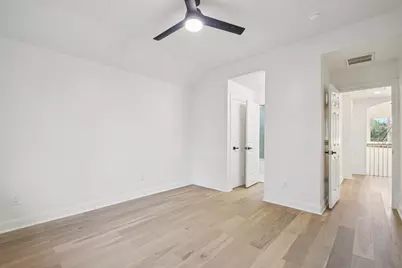 10 Lost Meadow Trail, The Hills, TX 78738 - Photo 28