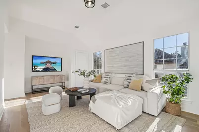 10 Lost Meadow Trail, The Hills, TX 78738 - Photo 22